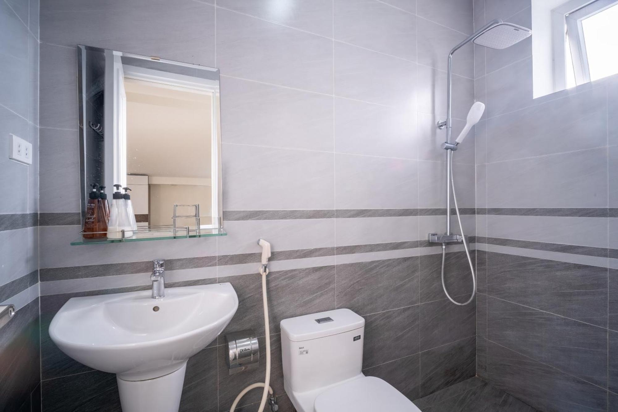 Dalat Blanc Hotel & Apartment Exterior photo